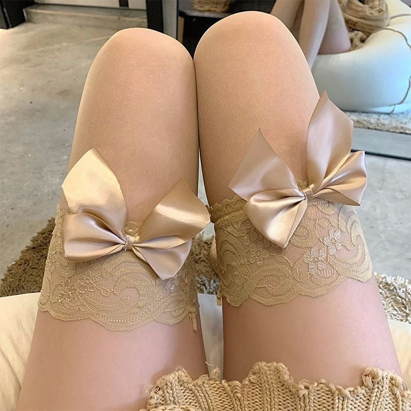 Lace Bow Knee Socks